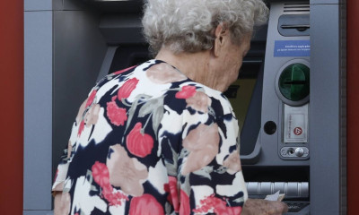 Συντάξεις: Ποιοι θεμελιώνουν δικαίωμα πριν τα 62 - Τα νέα όρια