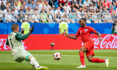 Τσέλσι: Στέρλινγκ κι επίσημα