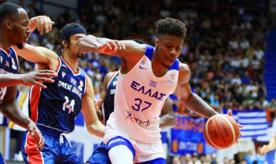 Βαλένθια: «Σειρήνες» για τον Κώστα Αντετοκούνμπο