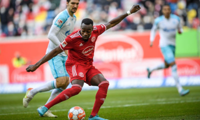 ΠΑΟΚ: Η Φορτούνα προστατεύει Νάρεϊ ενόψει ΠΑΟΚ - Το deal με τον Γερμανό