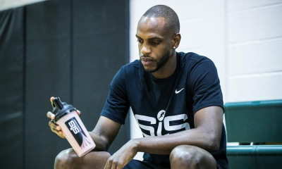 Μπακς: Χειρουργήθηκε ο Μίντλετον