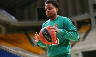 Τσεντεβίτα Ολίμπια: Ανανεώνει ο πρώην «πράσινος», Γιόγκι Φέρελ