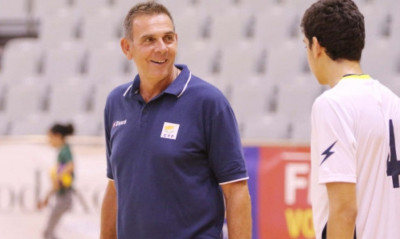 To «αντίο» του ελληνικού βόλεϊ στον Βαγγέλη Κουτουλέα