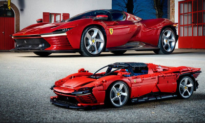 Η SP3 από τη Lego δεν είναι η Ferrari που θέλουμε, αλλά η Ferrari που χρειαζόμαστε