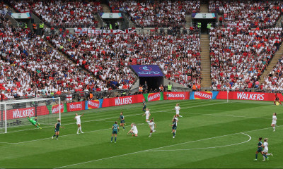 Euro Γυναικών: Το σήκωσαν οι Αγγλίδες! (Photos)