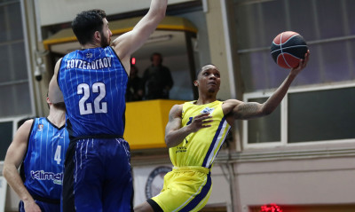 Μάλαγα: Μια ανάσα από τον Κάρτερ