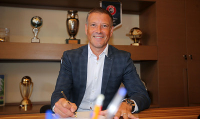 Η Super League ανακοίνωσε την πρόσληψη του Κλάτενμπεργκ! - Κορυφώνεται ο «πόλεμος» με την ΕΠΟ