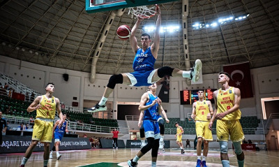 Σκόπια-Ελλάδα 61-77: Με «νταμπλ-νταμπλ» του Ζούγρη απέφυγε τον υποβιβασμό!