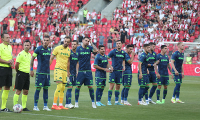 Η «κανονικότητα» περνά από κάτι επικό!