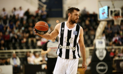 ΑΕΚ: Συζητάει για Μάντζαρη