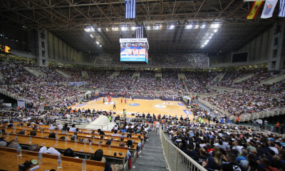 Ελλάδα-Ισπανία: Το «γαλανόλευκο» πάρτι του Αντετοκούνμπο στο ΟΑΚΑ (video)