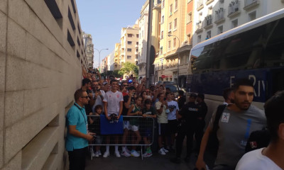 Ισπανία-Ελλάδα: Χαμός για τον Αντετοκούνμπο έξω από το Wizink Center (photo)