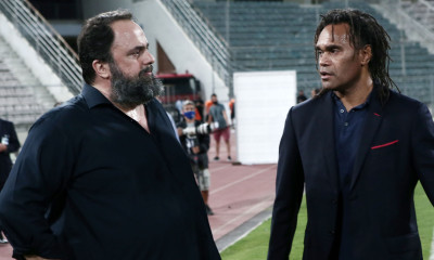 Νοτιγχάμ Φόρεστ: Με Μαρινάκη και Καρεμπέ στις εξέδρες η εντός έδρας επιστροφή στην Premier League