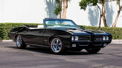 Η Pontiac GTO του Val Kilmer είναι το ανοιχτό muscle car που χρειαζόμαστε αυτό το καλοκαίρι