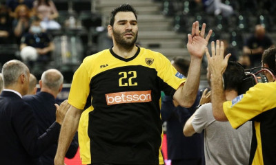 ΑΕΚ: Συνεχίζει «κιτρινόμαυρος» ο Μαυροειδής! (video)