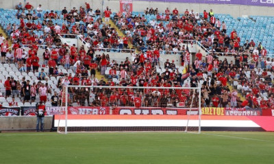 Απόλλων Λεμεσού-Ολυμπιακός: Σύλληψη οπαδού των «ερυθρόλευκων» έξω από το γήπεδο