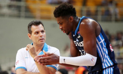 Κώστας Αντετοκούνμπο: «Θέλουμε να δίνουμε το 100% - Κάθε μέρα γινόμαστε καλύτεροι» (video)