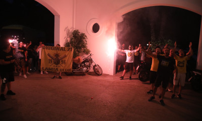 Λαμία-ΑΕΚ: «Τρέλα» για την πρεμιέρα - Οπαδοί της Ένωσης στο ξενοδοχείο (video)