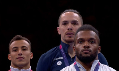 Λευτέρης Πετρούνιας: Συγκινημένος κατά την ανάκρουση του Εθνικού Ύμνου - Η απονομή του χρυσού