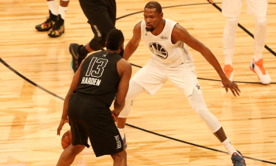 Παραμένει στους Νετς ο Κέβιν Ντουράντ