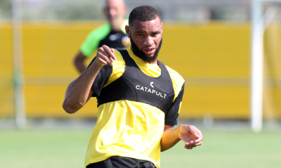 Μουκουντί: «Ήταν υποχρεωτικό για μένα να αλλάξω ομάδα»