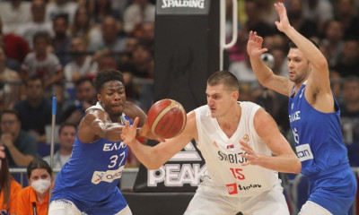 Ποκουσέφσκι: «Προνόμιο να βλέπεις Γιόκιτς και Αντετοκούνμπο μαζί στο παρκέ, ανατρίχιασα»