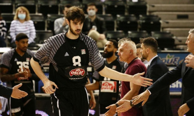 Ολυμπιακός: Με Τσαλμπούρη και Αρσενόπουλο στην προετοιμασία