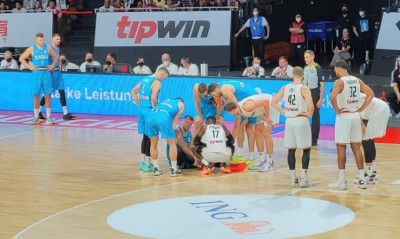 Σλοβενία: «Πάγωσαν» με Ντόντσιτς - Χτύπησε στον αστράγαλο κόντρα στη Γερμανία!