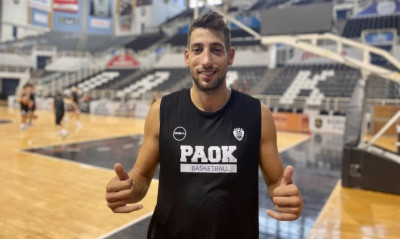 ΠΑΟΚ: Μέσα και ο Σαλούστρος