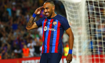 Θύμα άγριας ληστείας ο Ομπαμεγιάνγκ: Μπήκαν σπίτι του, τον χτύπησαν τον απείλησαν με όπλο