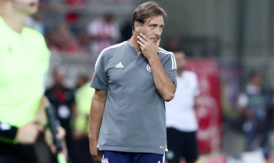 Ολυμπιακός: Στο στόχαστρο ομάδας της Premier League ο Μαρτίνς!