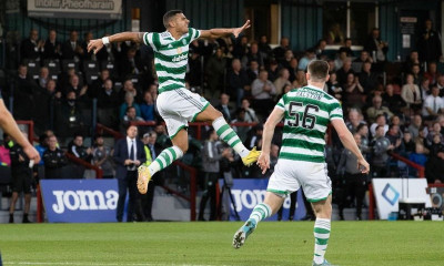 Σέλτικ: Νέο γκολ ο Γιακουμάκης και τρέλα στη Σκωτία (video)