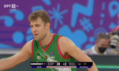 Eurobasket 2022: Άνοιξε λογαριασμό με τρίποντο ο Βεζένκοφ - «Καυτός» ο Ρούντι (vids)