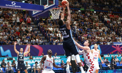 Όταν ο Ζούμπατς ξύπνησε τo θηρίο…