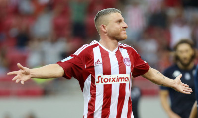 Ολυμπιακός-Ιωνικός 3-1: Επέστρεψε με λάμψη Μπιέλ και καθοριστικό Βατσλίκ