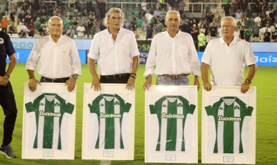 Παναθηναϊκός-Λεβαδειακός: Ρίγη συγκίνησης στη βράβευση θρυλικών άσων του «τριφυλλιού»! (vid)