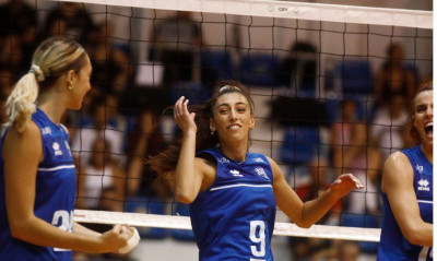 Βόλεϊ γυναικών: «Κάρφωσε» την πρόκριση στο Ευρωβόλεϊ 2023 η Ελλάδα! (video)