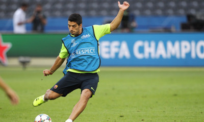 Έβαλε γκολάρα ο Σουάρες στο ντέρμπι και κόντεψε να «γκρεμίσει» το γήπεδο της Νασιονάλ! (video)