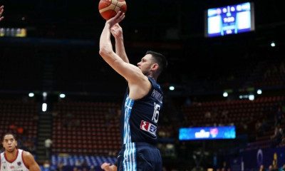 Eurobasket 2022: Ξέσπασε ο Παπανικολάου σε τάιμ άουτ και έβαλε τις φωνές στους συμπαίκτες του (vid)