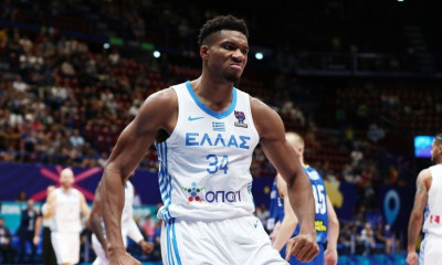 Eurobasket 2022: Αγριεμένος μπήκε ο Γιάννης Αντετοκούνμπο κόντρα στην Ουκρανία (video)