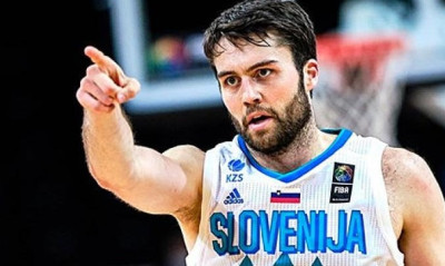 Eurobasket 2022: Απίστευτο! Διαιτητής προκάλεσε διάστρεμμα στον Τόμπι! (video)