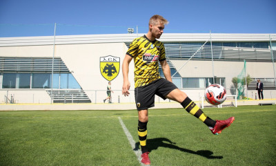 Φαν Βέερτ: «Να πετύχω πιο πολλά γκολ από πέρυσι με την ΑΕΚ» (video)