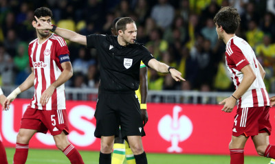 Ναντ-Ολυμπιακός: Απίθανο αυτογκόλ ο Μουτουσάμι και 1-1 οι Πειραιώτες! (video)