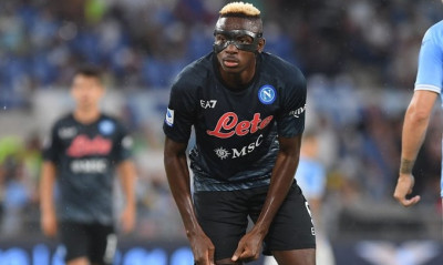 Νάπολι: Μεγάλο «πλήγμα» με Οσιμέν, νοκ-άουτ για ενάμισι μήνα