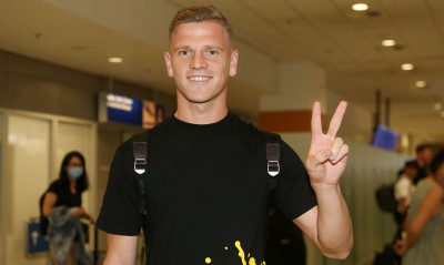 Παναθηναϊκός: Ο Ένις Τσοκάι με τη φανέλα του «τριφυλλιού» (video)