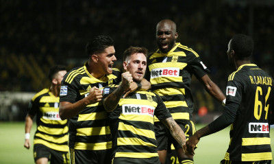 Άρης-Ολυμπιακός 2-1: Μαγική ανατροπή και «κίτρινο» το ντέρμπι (photos)