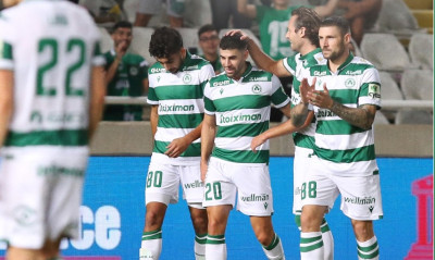 Τη γλίτωσε η Ομόνοια, γεμάτο το γήπεδο με τη Μάντσεστερ Γιουνάιτεντ