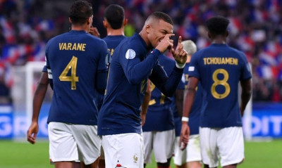 Έγραψε ιστορία ο Εμπαπέ - Μπήκε στη δεκάδα των κορυφαίων σκόρερ της Εθνικής Γαλλίας