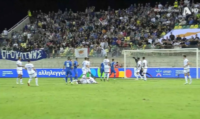 Κύπρος-Ελλάδα: Οβίδα του Φούντα στο οριζόντιο δοκάρι - Αποχώρησε τραυματίας ο Μπακασέτας! (vids)