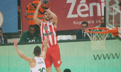 Ολυμπιακός-Παπανικολάου: «Όλοι θέλουν το Super Cup, να δουλέψουμε σκληρά για το νταμπλ»